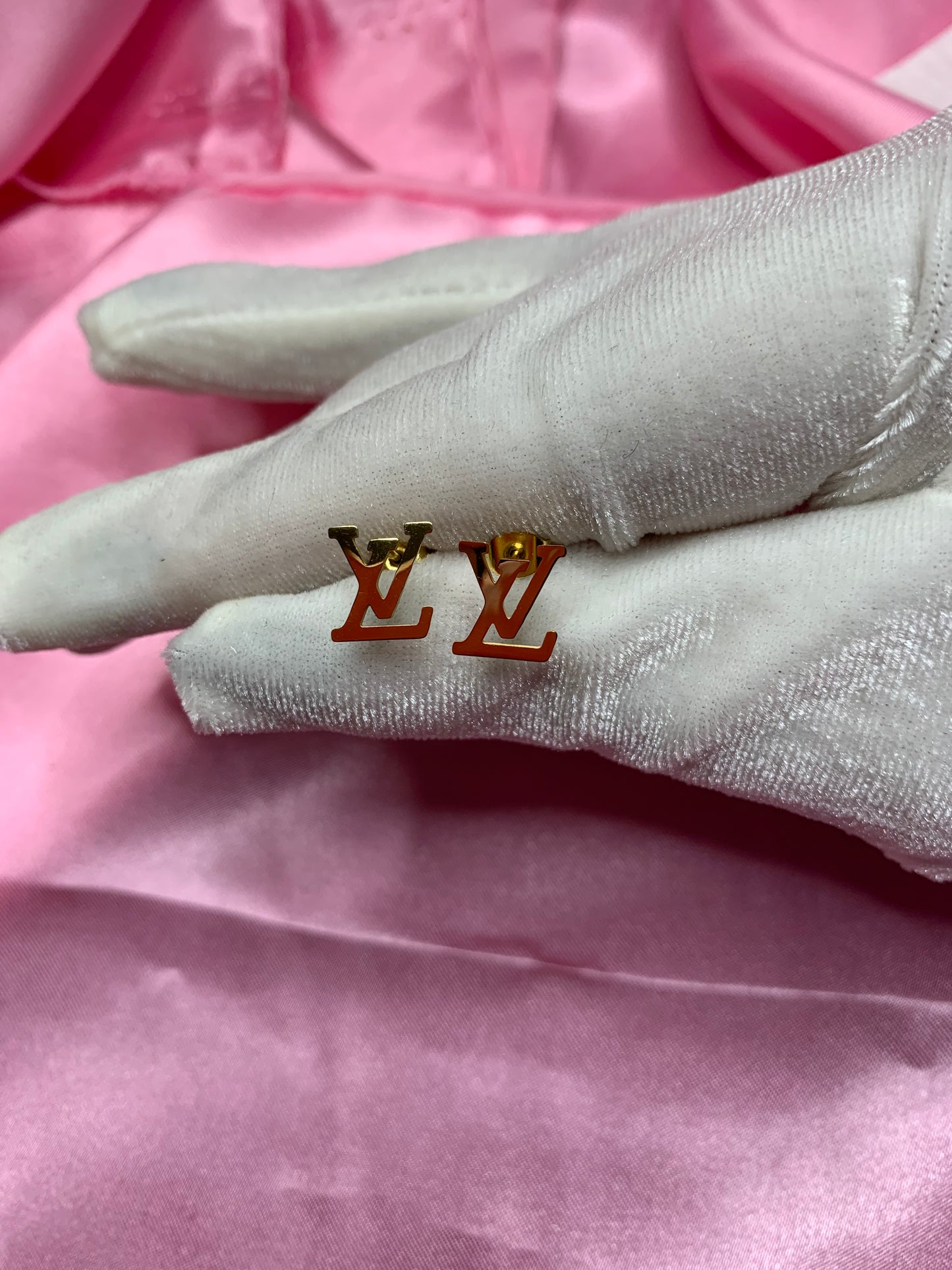 Lv earrings