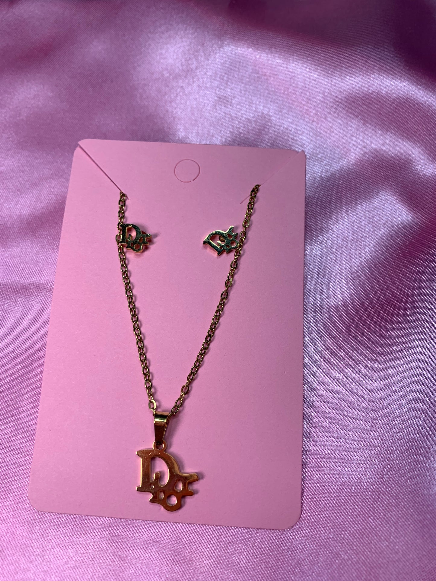 Doir necklace set